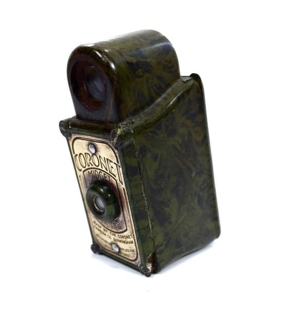 Antique Coronet Midget / Miniature 16MM Camera Olive Green / Bakelite / Art Deco